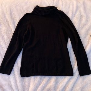 Turtle neck sweater
